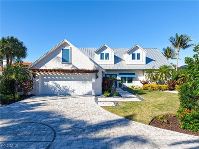 Welcome to your dream oasis in beautiful Sanibel! This stunning - photo 1