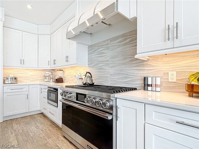 Welcome to your dream oasis in beautiful Sanibel! This stunning - photo 5