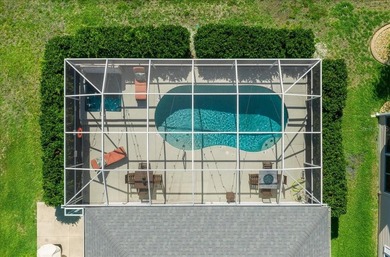 TURNKEY ~ POOL & SPA ~ BOND PAID ~ ROOF 2023 ~ PROVEN VACATION - photo 4