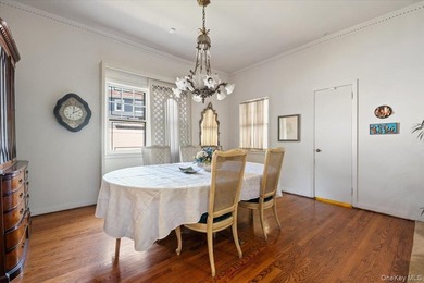 Welcome to 1026 West Broadway, a rare mid-century modern home - photo 7