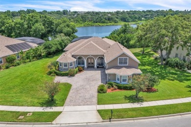 Lake Home For Sale in Apopka, Florida