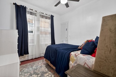 Exceptional opportunity to own a beautifully maintained - photo 7