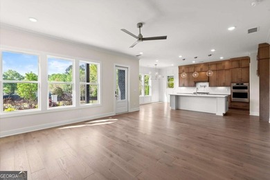 The Emery Gable offers luxury, flexibility, and incredible - photo 8
