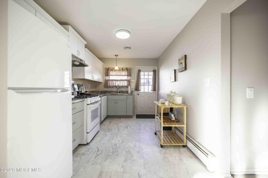 Welcome to 91 Cabrillo Blvd, a move-in ready Sarasota model in - photo 8