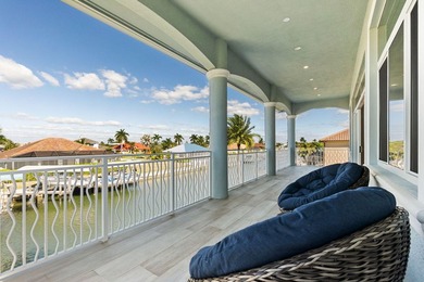 Luxury fully furnished waterfront move in ready. Soaring 24 foot - photo 13