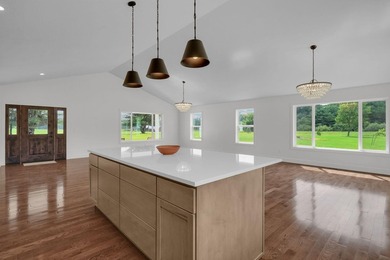 Welcome to this exceptional custom-built 3-bedroom, 2-bath home - photo 31