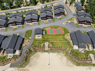 Welcome to ''Grandview 'Jumbo' Condos'', a fusion of luxury and - photo 33