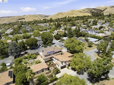 Welcome Home to 307 Dana St! This Property has been completely - photo 37