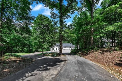 Stunning fully remodeled home presents like new construction - photo 42