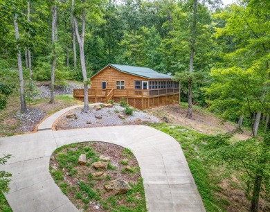 (private lake, pond, creek) Home For Sale in Somerset Kentucky