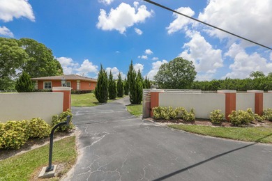 (private lake, pond, creek) Home For Sale in Parkland Florida