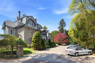 Welcome to The Hedges - Newport Living at Its Finest Built in - photo 3