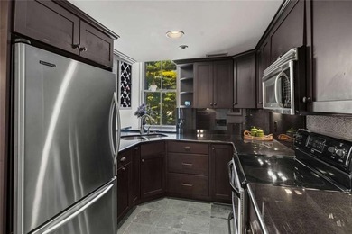 Welcome to The Hedges - Newport Living at Its Finest Built in - photo 7