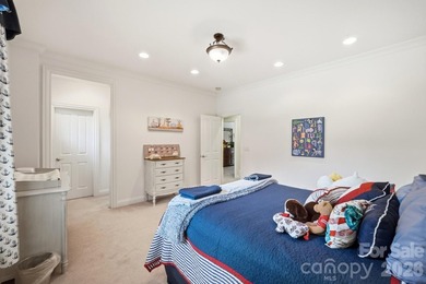 This exceptional 5,200+ square-foot waterfront residence offers - photo 20