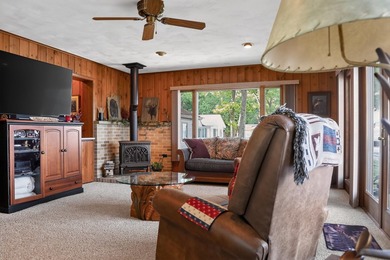 Welcome to this exceptionally well-maintained 3-bedroom, 2-bath - photo 24