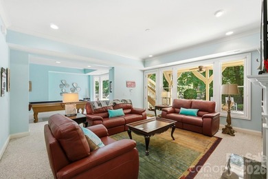This exceptional 5,200+ square-foot waterfront residence offers - photo 28