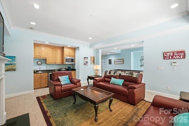 This exceptional 5,200+ square-foot waterfront residence offers - photo 29