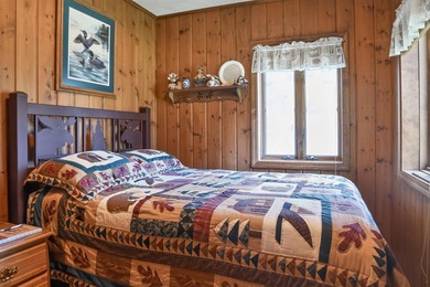 Welcome to this exceptionally well-maintained 3-bedroom, 2-bath - photo 29