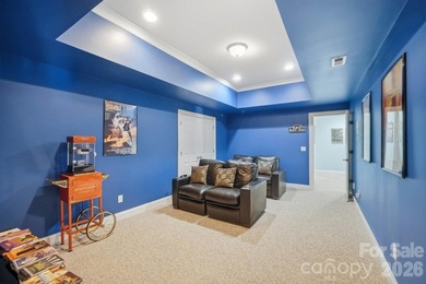 This exceptional 5,200+ square-foot waterfront residence offers - photo 35