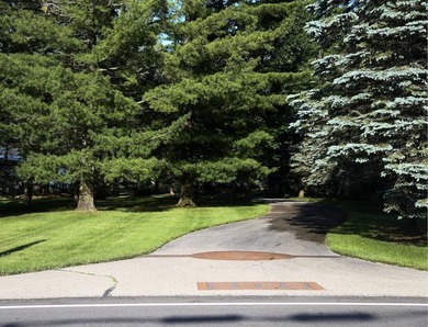Welcome to this exceptionally well-maintained 3-bedroom, 2-bath - photo 41