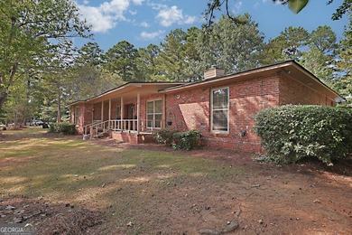 Secluded Brick Ranch Retreat on 20+ Acres with Private Lake & - photo 3