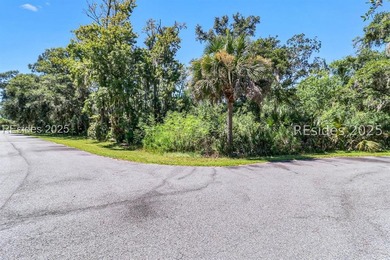 Just a few steps from the sand, **10 Beauregard Blvd** sits in - photo 13