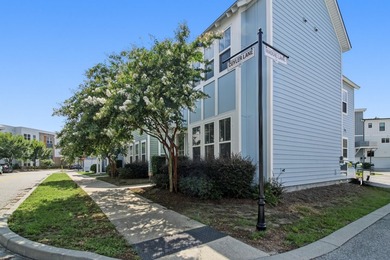 Don't miss this fantastic opportunity to own this stunning home - photo 1