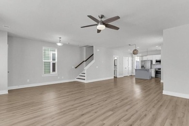 Don't miss this fantastic opportunity to own this stunning home - photo 7