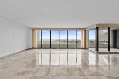 INTRODUCING 1955 - LAKE POINT TOWER.... RARELY OFFERED 55 STACK - photo 9