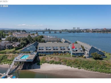 Lake Condo For Sale in Portland, Oregon