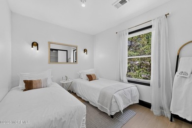 Finally hit the market! Must see this home to appreciate this - photo 12