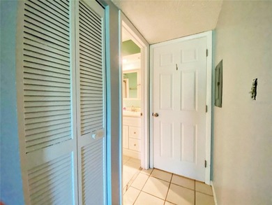 Come see this wonderful, first floor, corner, well-maintained - photo 16