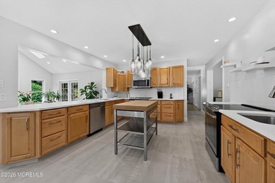 Finally hit the market! Must see this home to appreciate this - photo 17