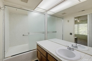 Great opportunity to own this lovely end-unit townhome priced - photo 22