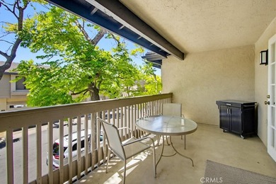 Great opportunity to own this lovely end-unit townhome priced - photo 25