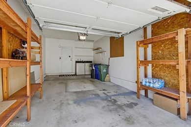 Great opportunity to own this lovely end-unit townhome priced - photo 26