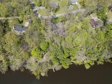 Beautiful one-owner solid brick ranch nestled along the scenic - photo 44