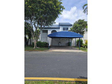 This exceptional Four Bedrooms , 3 Full bath rooms offering - photo 4