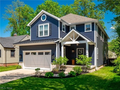Welcome to this one of a kind newly custom built home in the - photo 1