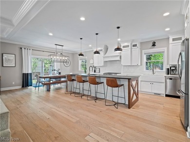 Welcome to this one of a kind newly custom built home in the - photo 10