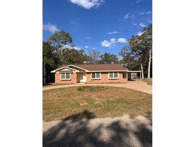 Lake Tonkawa Home For Sale in Hilltop Lakes Texas