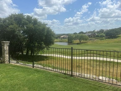 This charming 3/3 Villa has amazing golf course and Hill Country - photo 22