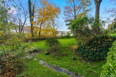 VILLAGE OF ROSLYN. Welcome to 80 E. Broadway, where timeless - photo 25