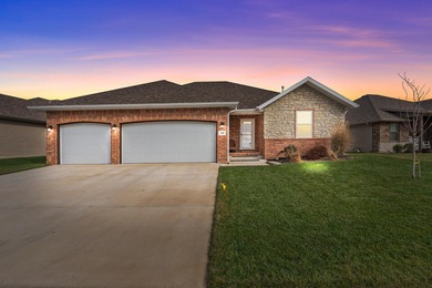 (private lake, pond, coastal) Home For Sale in Nixa Missouri