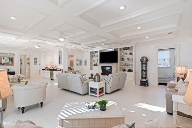 Welcome to 316 Yacht Club, one of the most extraordinary - photo 34
