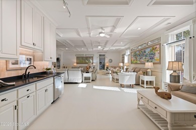 Welcome to 316 Yacht Club, one of the most extraordinary - photo 40