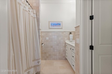 Welcome to 316 Yacht Club, one of the most extraordinary - photo 43