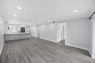 Welcome to this beautifully renovated condo offering a bright - photo 8