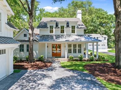 Positioned on an oversized homesite in South Mount Pleasant - photo 4