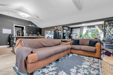 Welcome home to this charming 2-bedroom, 1-bath ranch in the - photo 11